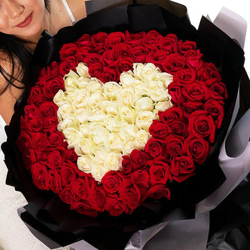 Signature Heart Rose Bouquet100